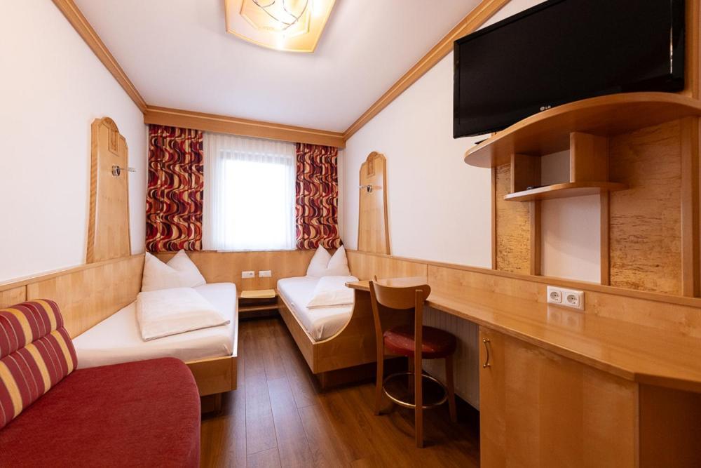 Hotel Maria Theresien Hof Loipersdorf 4*